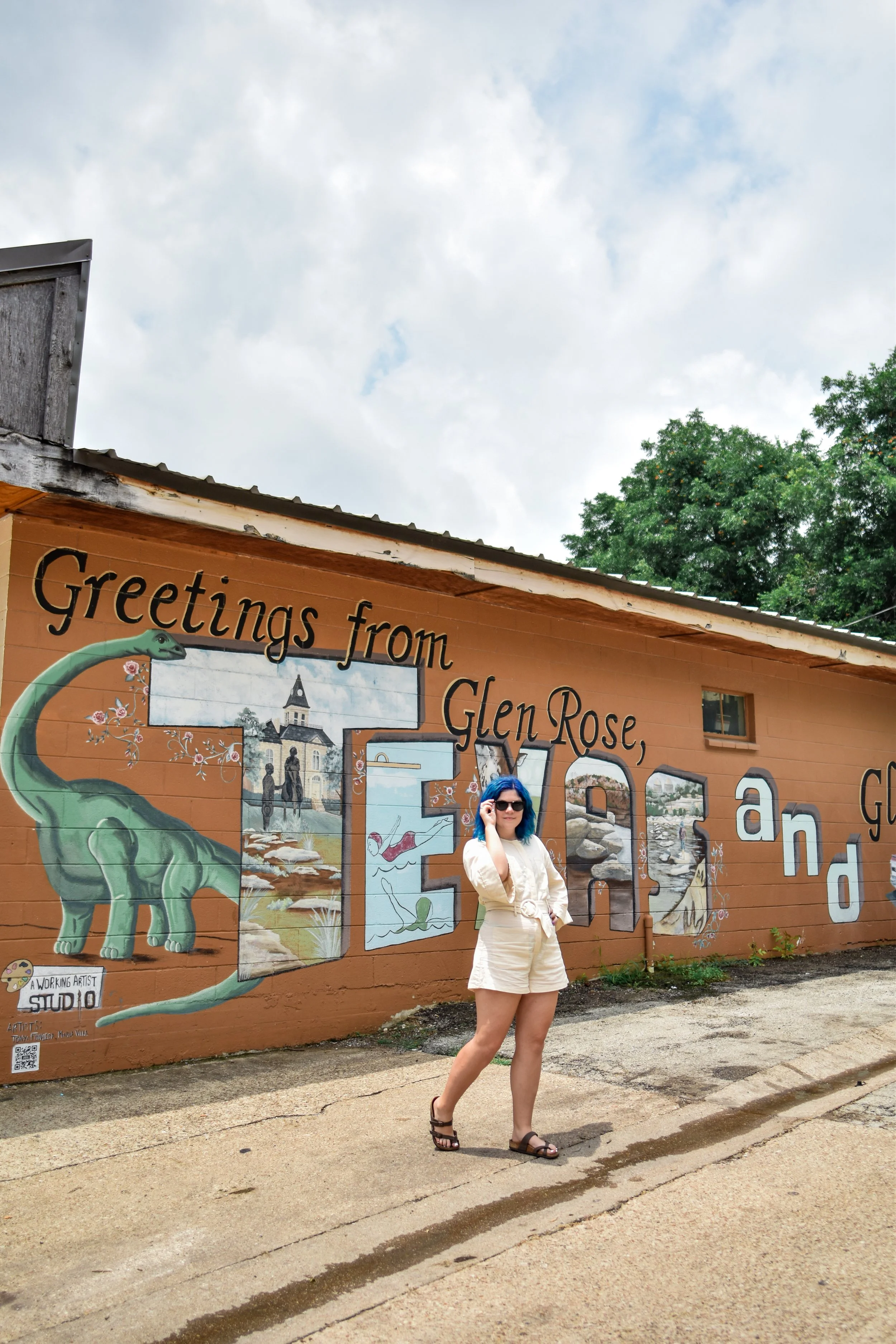 THE ULTIMATE TEXAS DREAM TOWN: WHERE TO GO, STAY, AND PLAY IN GLEN ROSE, TEXAS 