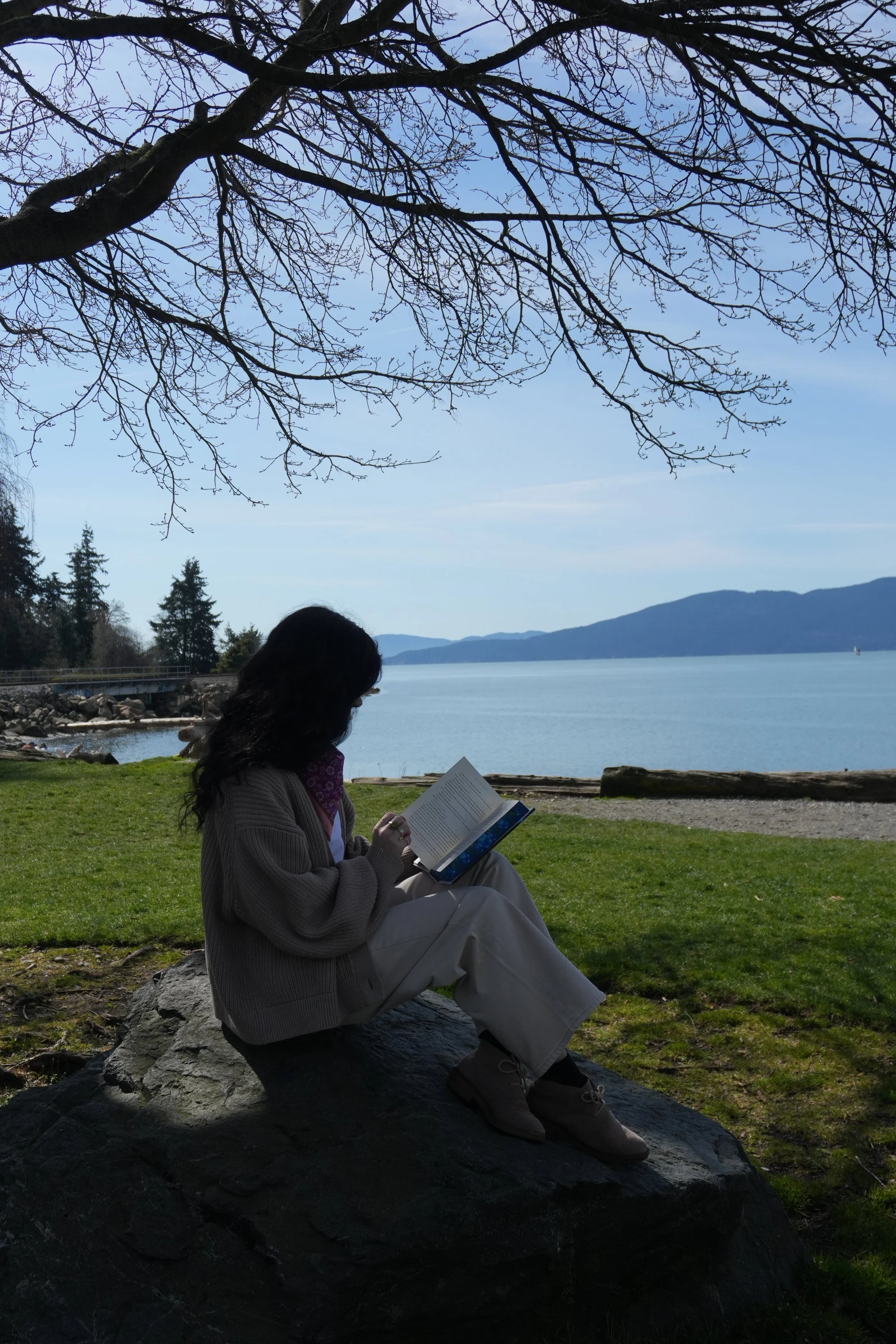 A BOOKLOVER'S DREAM ITINERARY FOR FAIRHAVEN VILLAGE IN BELLINGHAM, WA
