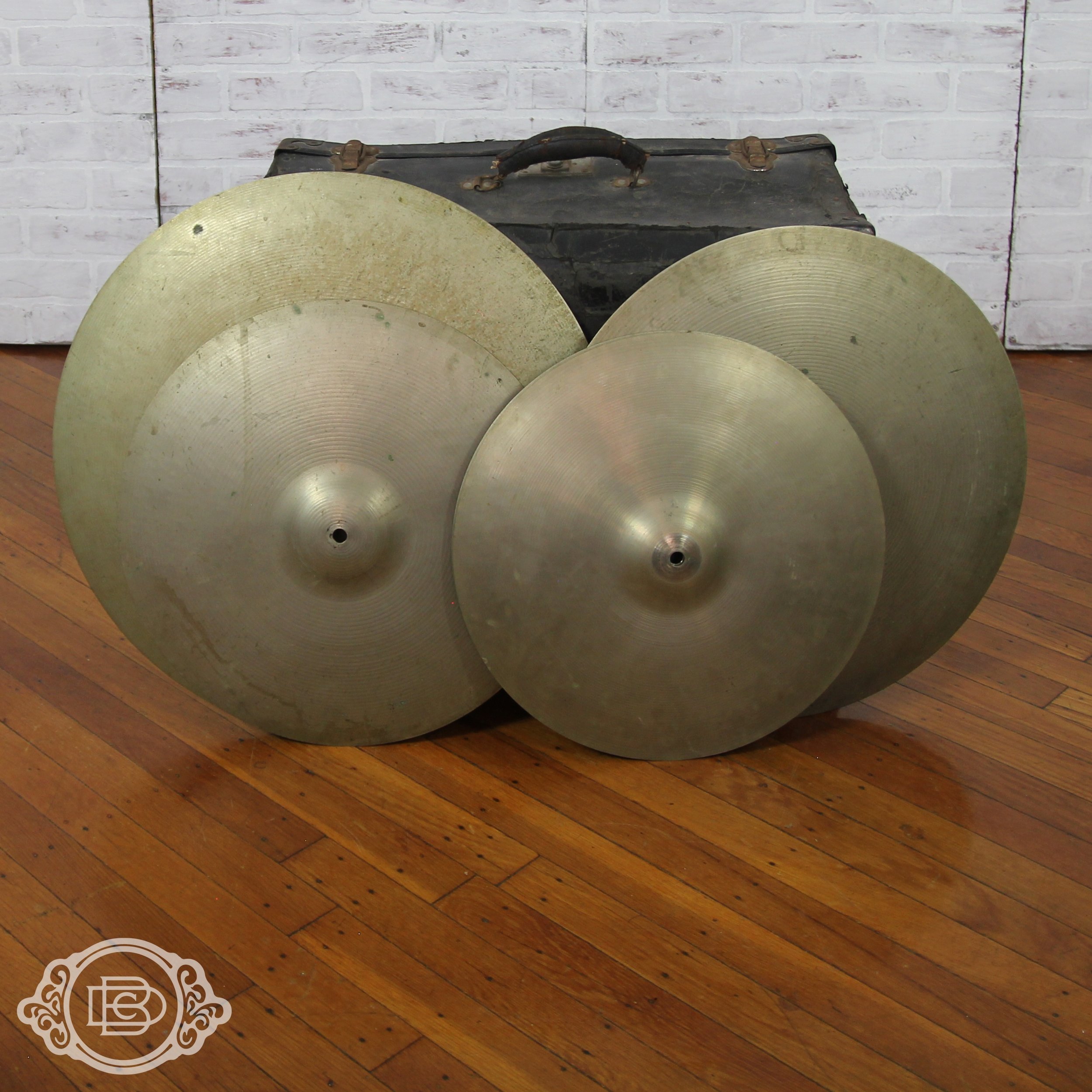 LudwigStandardcymbalsetby2Paiste.jpg