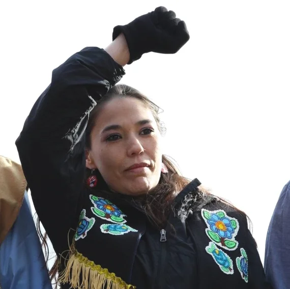 Bernadette-with-arm-up-squared.jpg