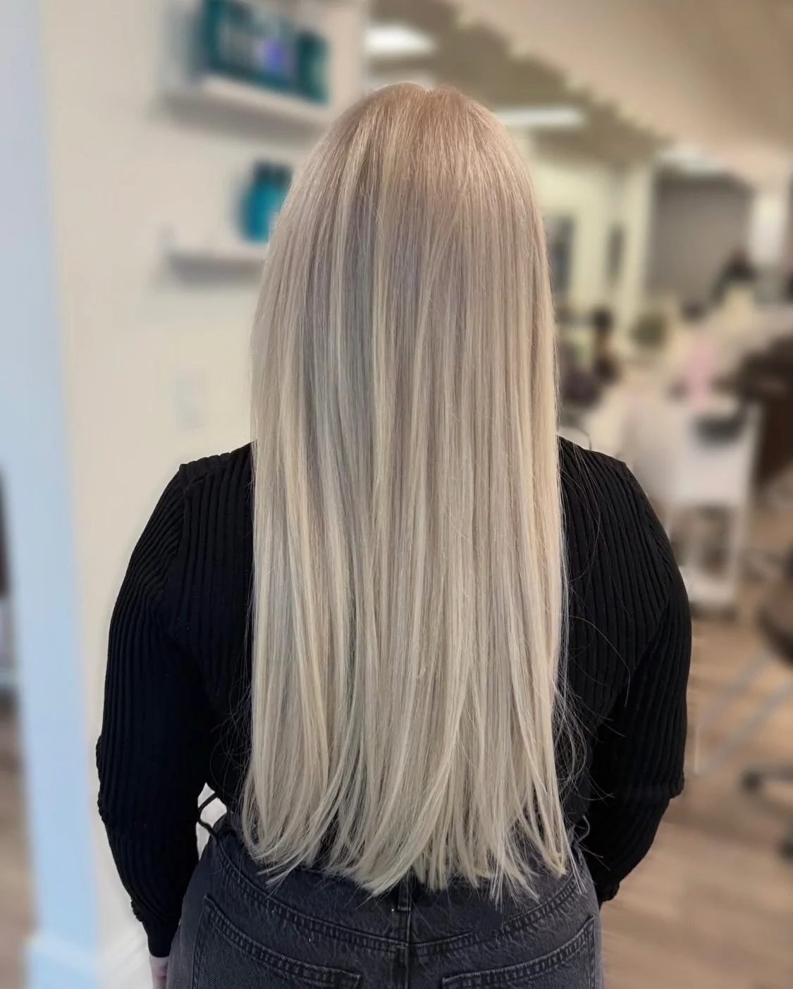 that blenddd! | color by Heather &amp; Bellami K-Tip extensions by Ashley | swipe for the before &amp; after 🤍 
&bull;
&bull;
#themakeupstudiony #fyp #bellamihair #ktipextensions #longislandhair