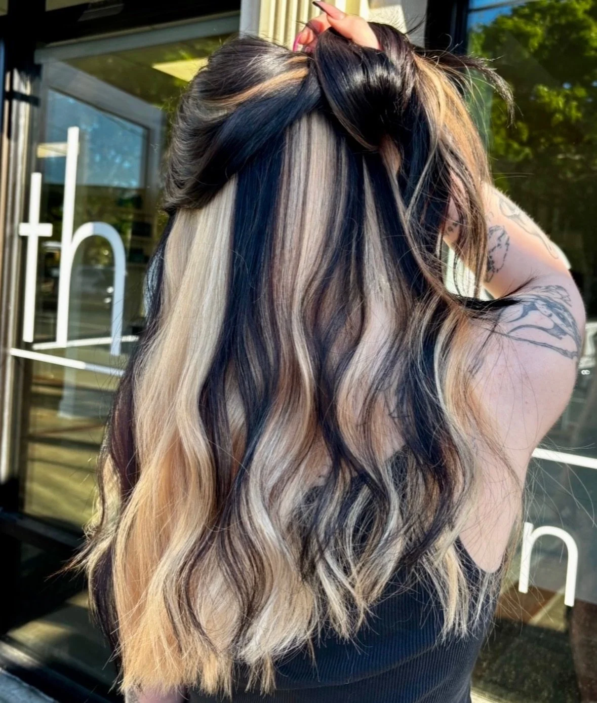 trussstt the processss | color transformation by Dani 
&bull;
&bull;
#themakeupstudiony #fyp #beforeandafterhaircolor #wellahair #babylonvillage