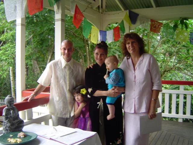 noosa-celebrant-Darren-and-Lisa.jpg