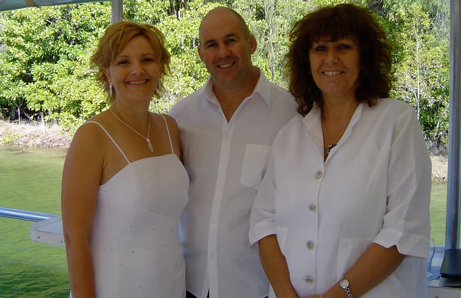 noosa-celebrant-Adriane-and-Steve.jpg