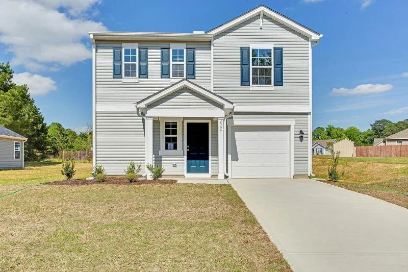 424 Bedford Knoll.jpg