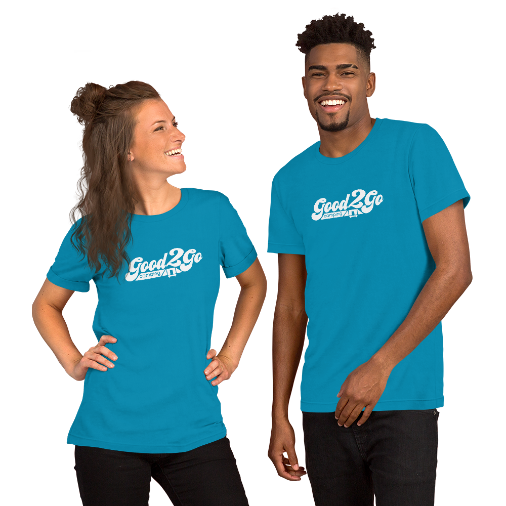 G2GC-Logo-White_mockup_Front_Couples_Aqua.png
