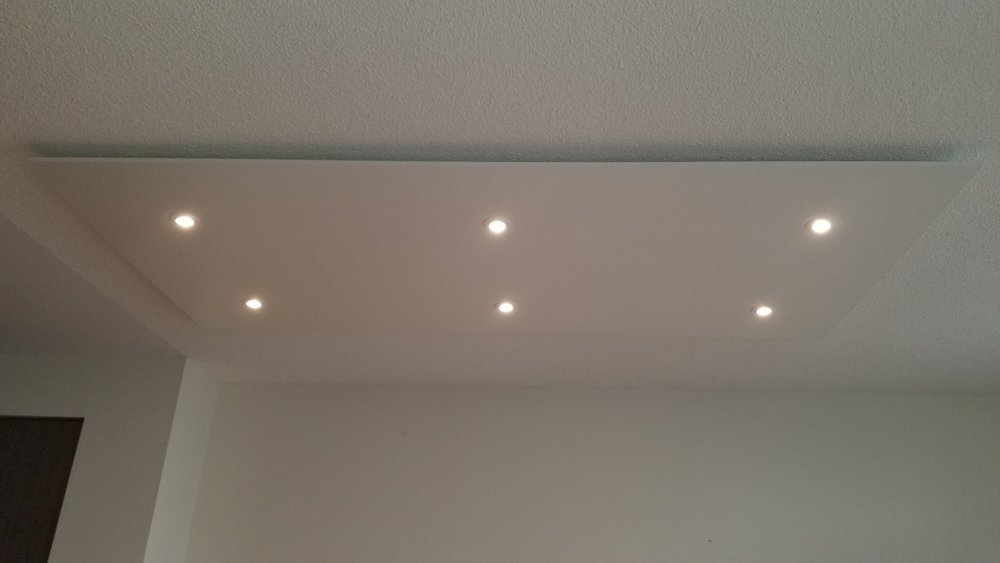 Lightbox Condo Potlight, How To Install Light Fixture On Concrete Ceiling