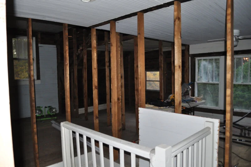 bathroom before.JPG