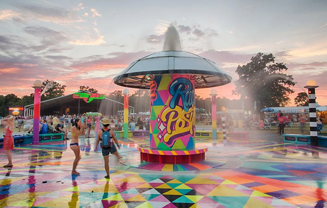 Bonnaroo_QueenAndrea_Mural10.jpg