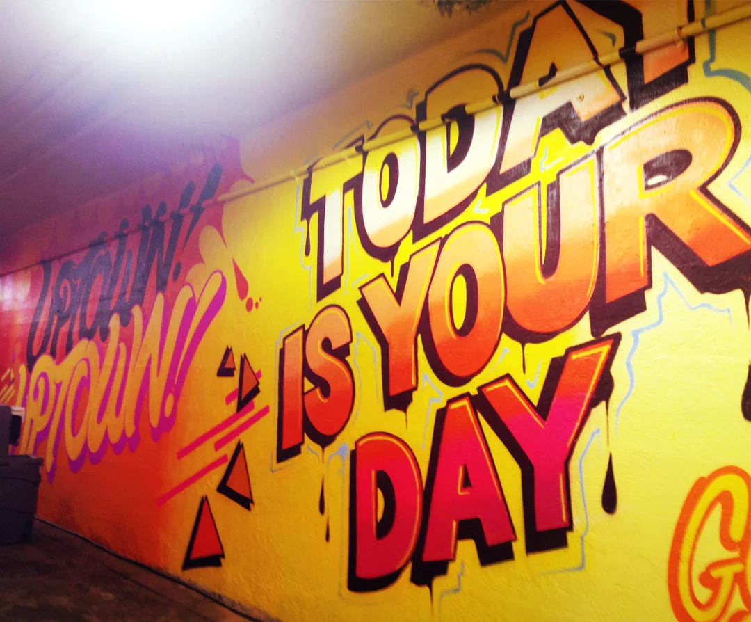 QueenAndrea_191stTunnelMural_6.jpg