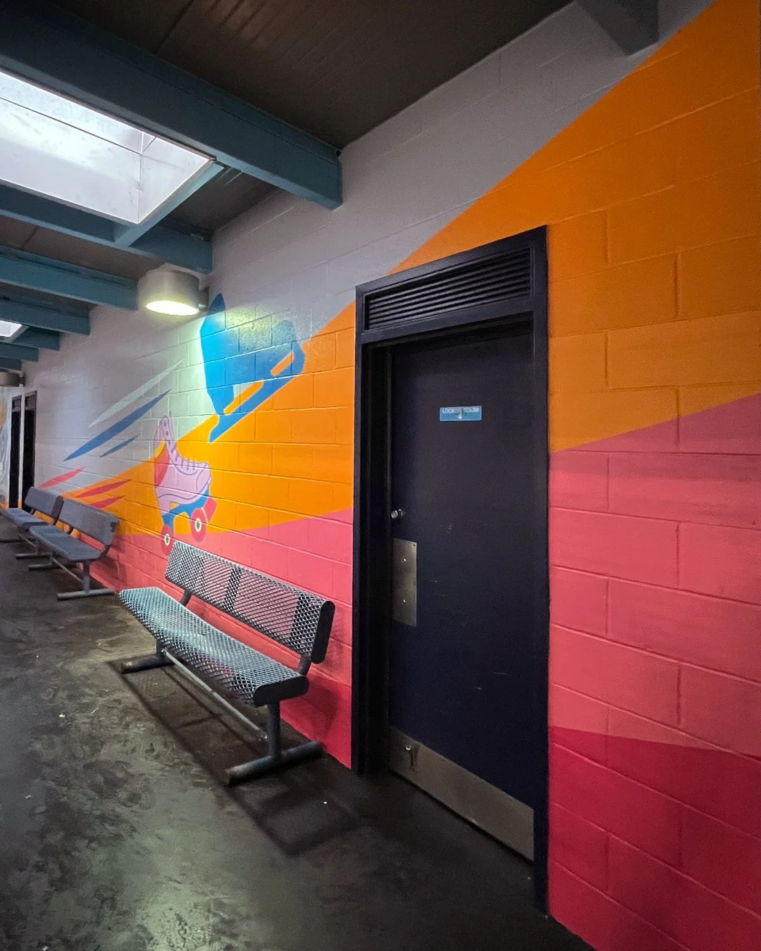 QueenAndrea_IceSkatingRink_Mural_6.jpg