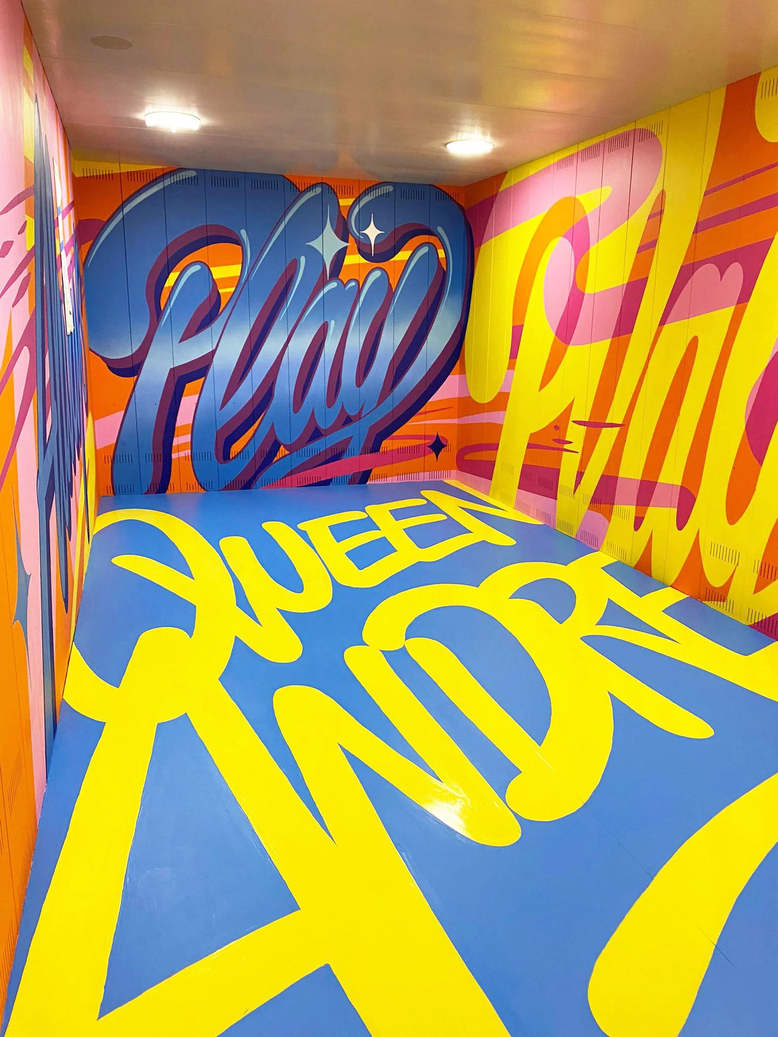 QueenAndrea_Madrid_Play_Mural_4.jpg