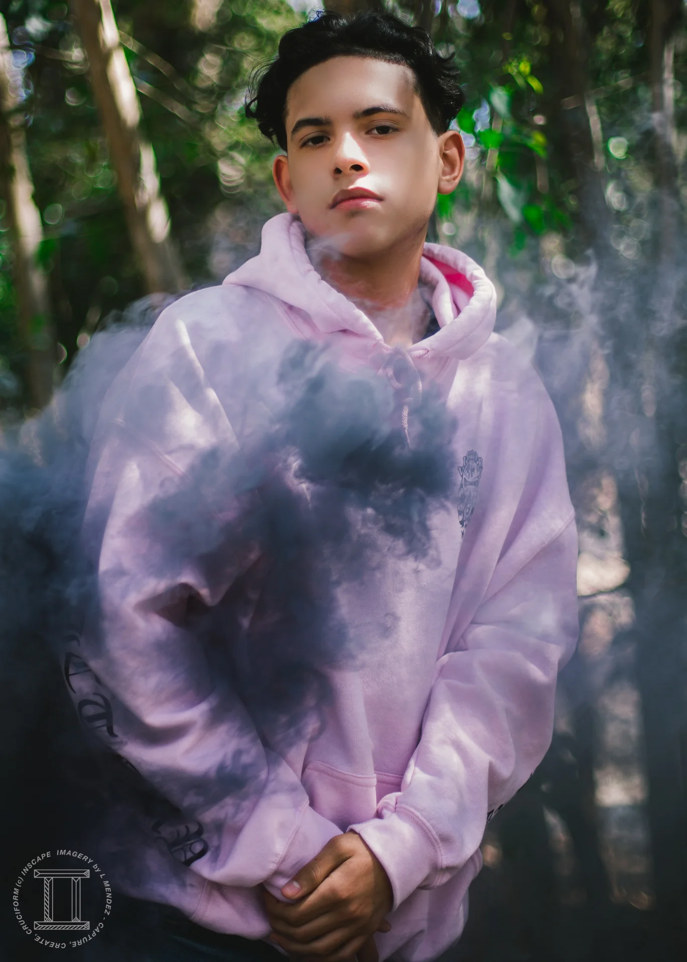 ADVERTISEMENT FOR CLOTHING BRANDS