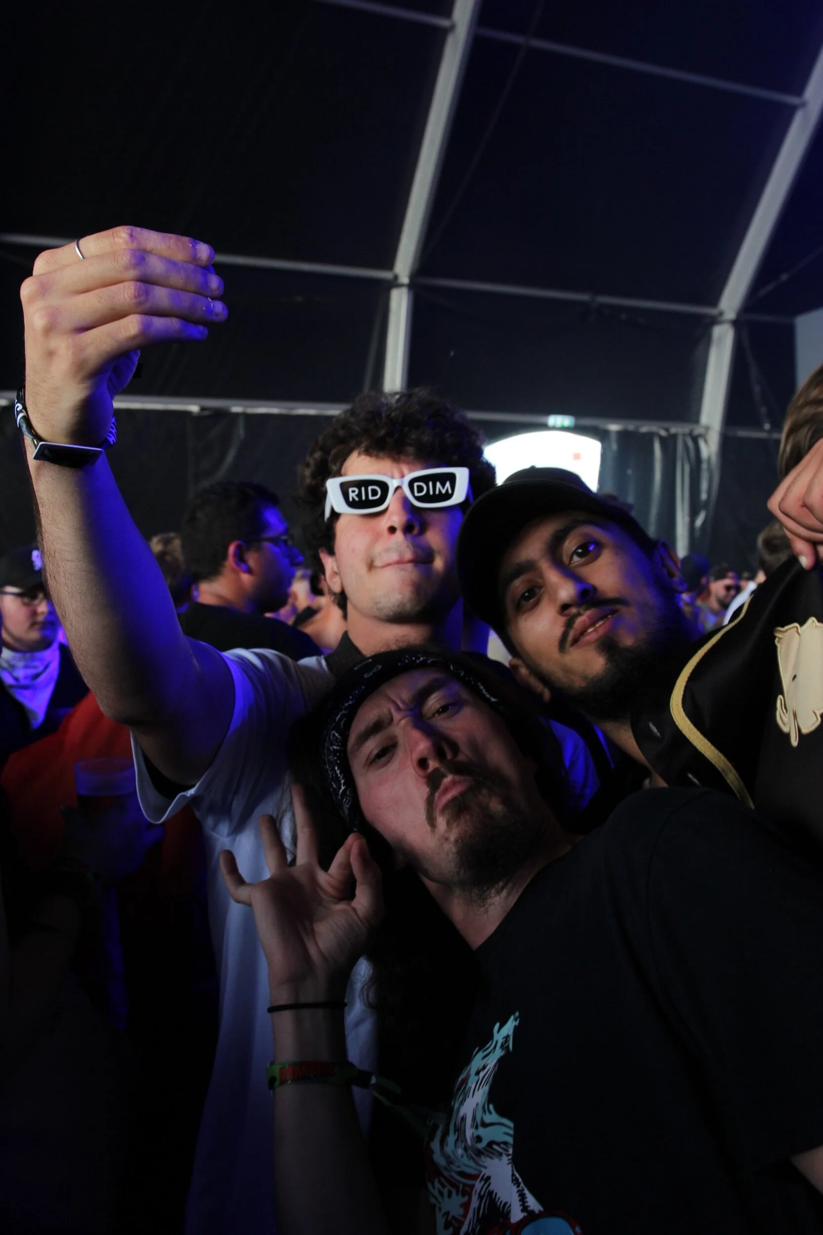 4E24ADC0-6C10-4DBB-9A90-3DE2101A0408