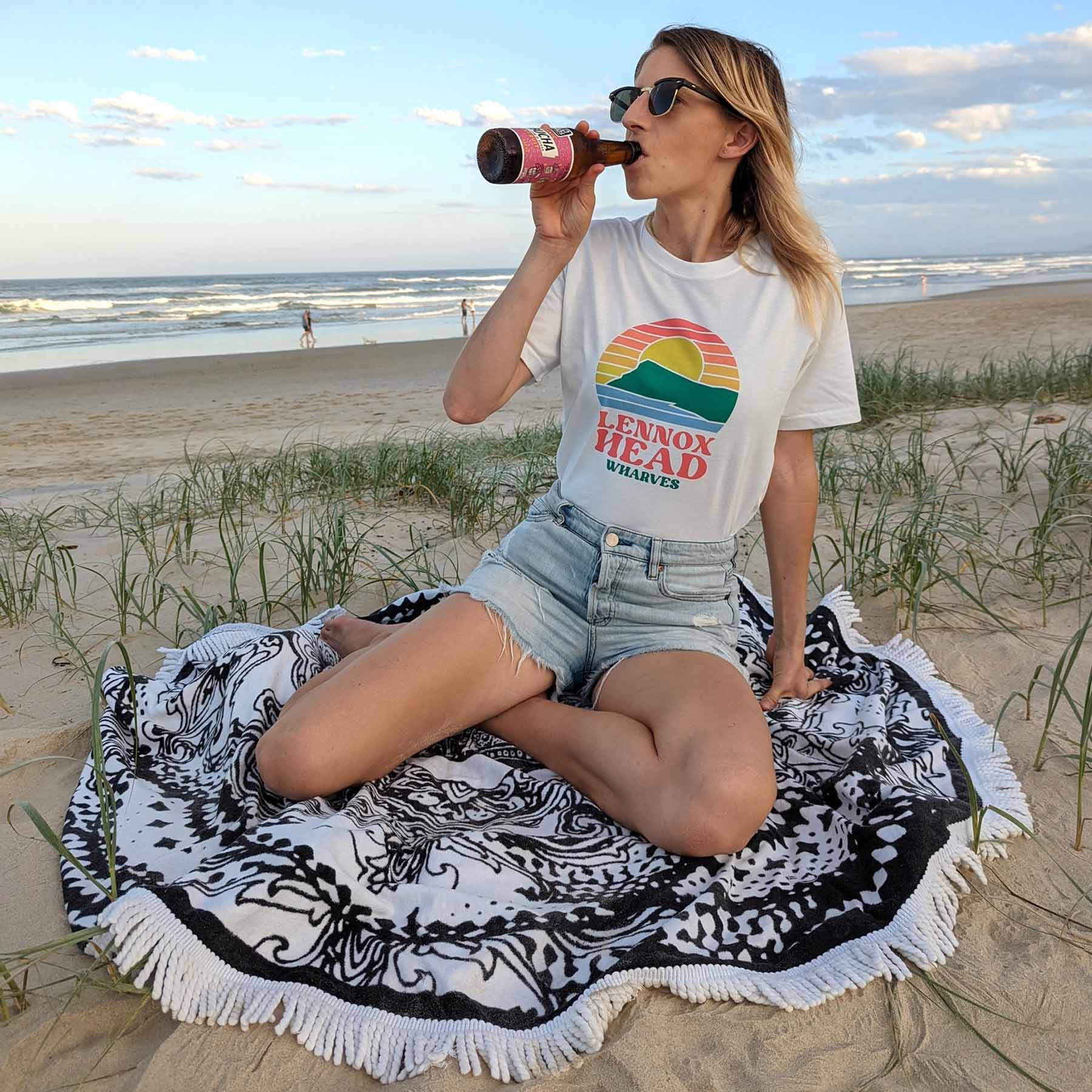 TEE2.jpg
