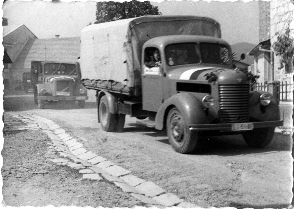 46-1947.jpg