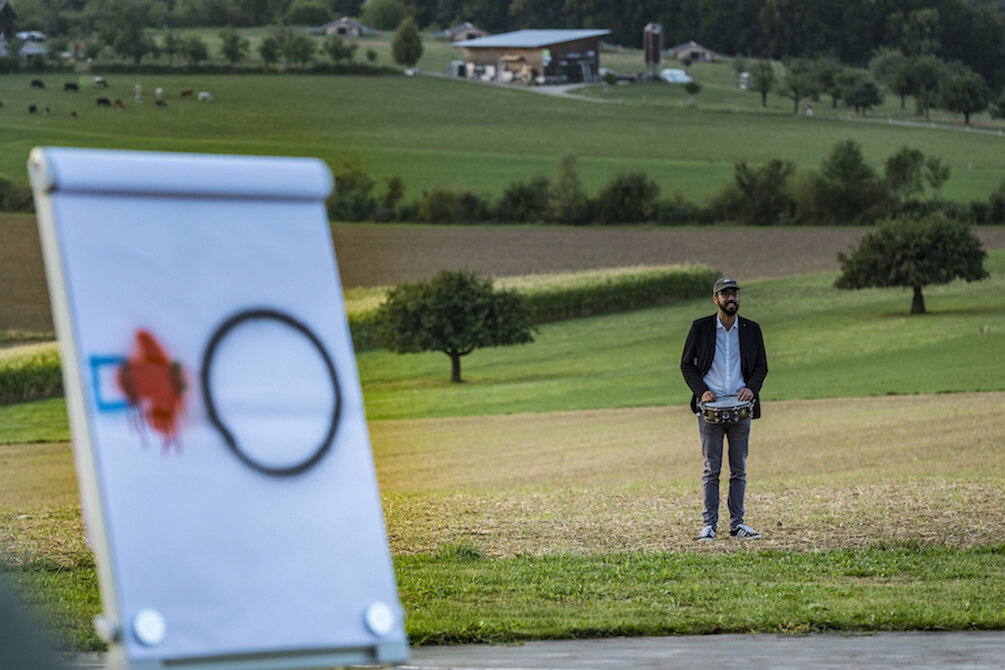 Performing Mauro Hertig at Rümlingen