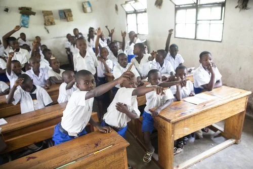 Buddies øker antall barn i utdanningsprosjektet! 