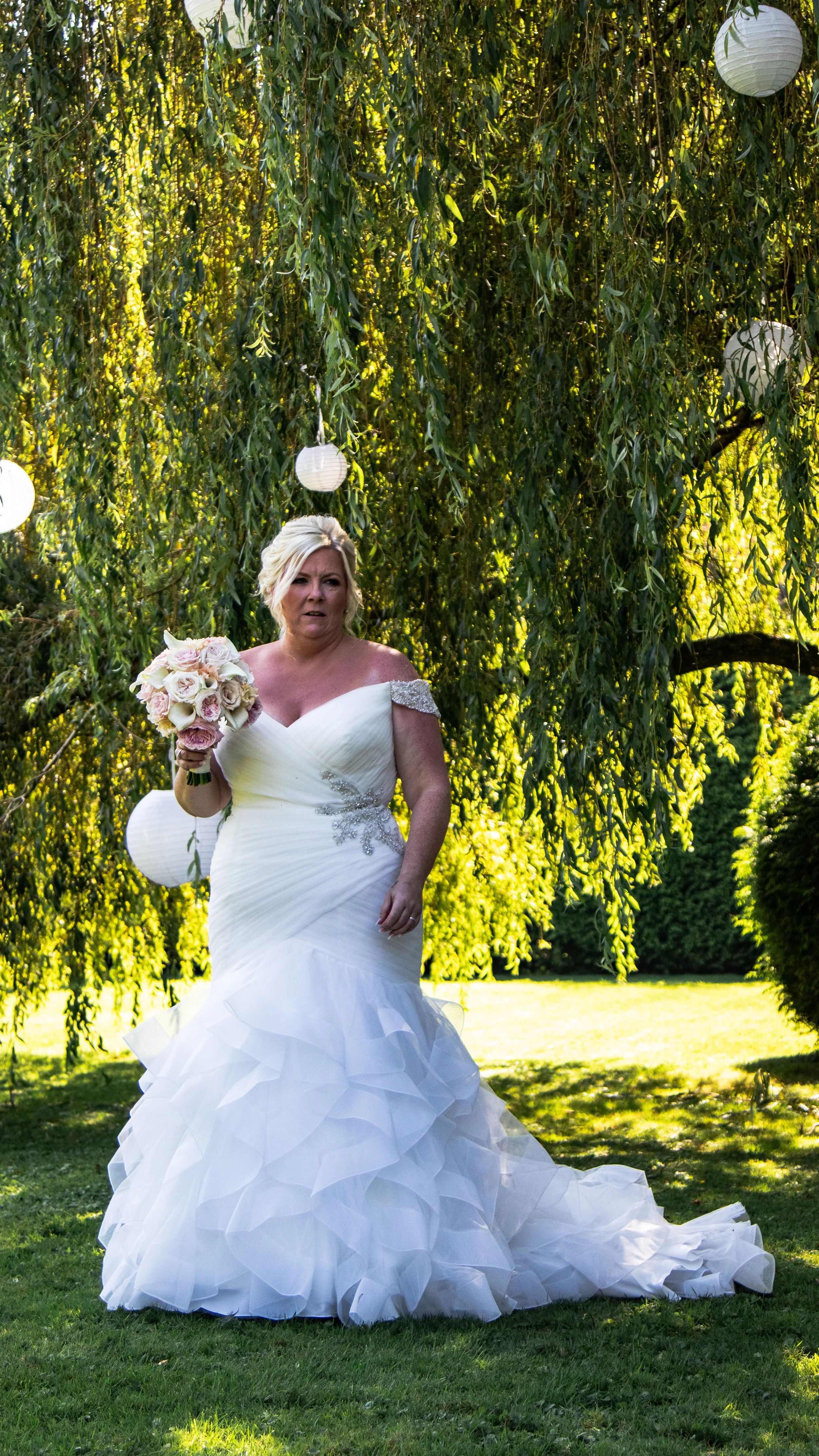 Bride waiting.jpg