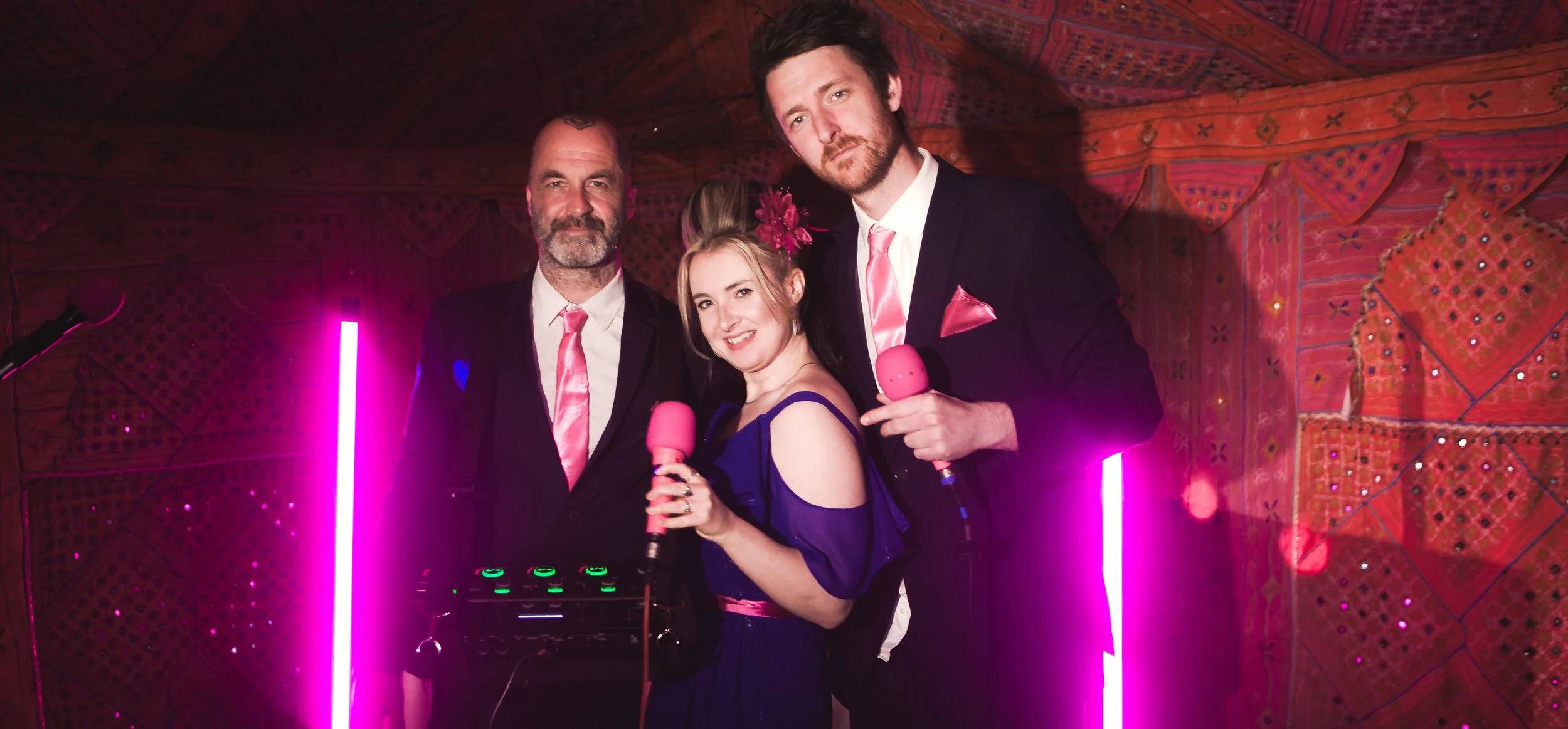 Made-Up-Improvised-song-band_Weddings_Events_live_header.jpg