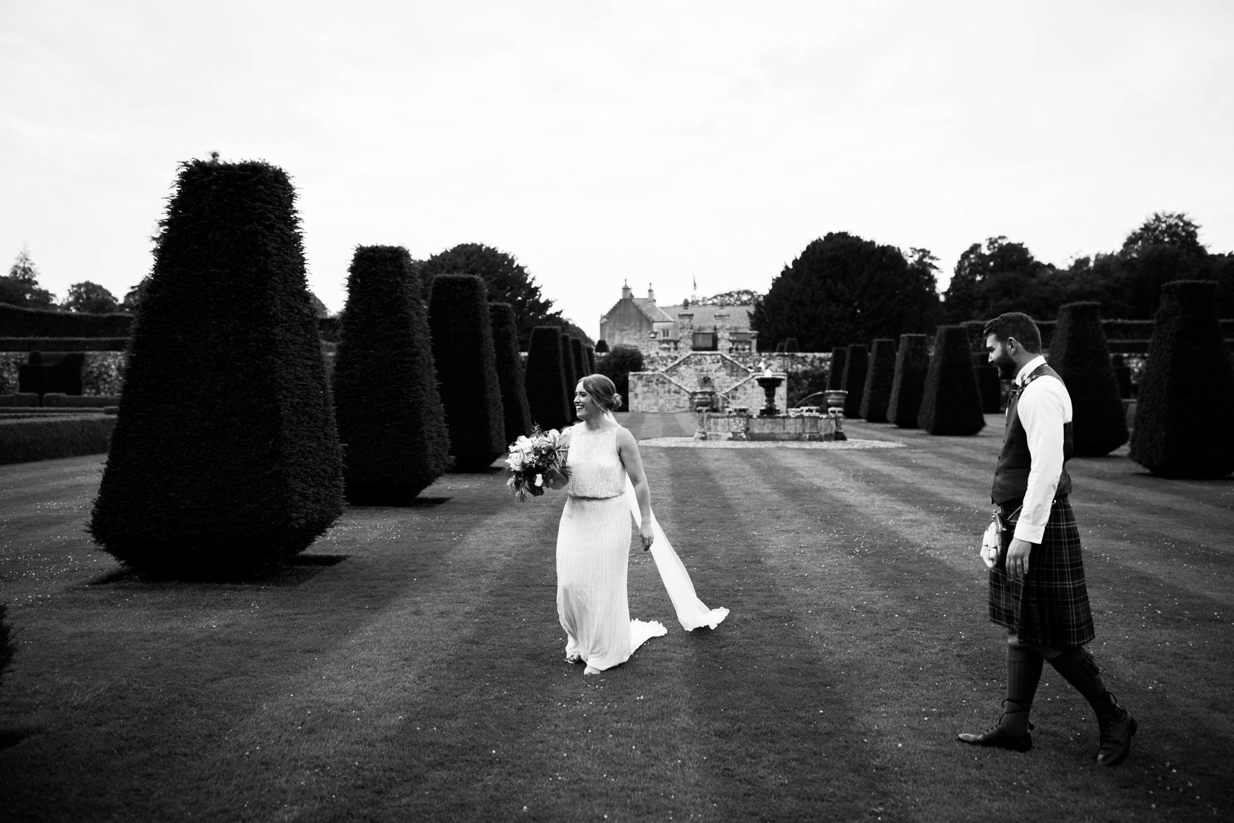 Emily&Calum-mrandmrs-3.jpg