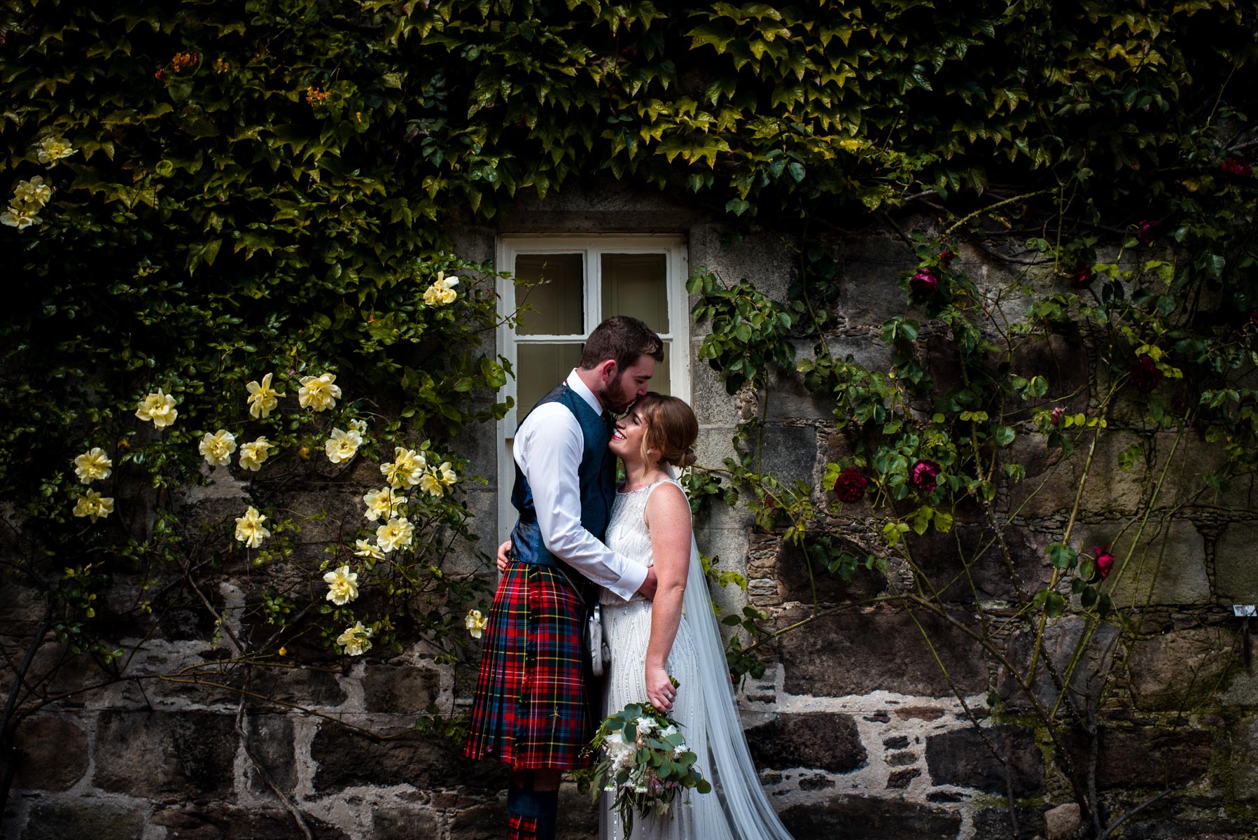 Emily&Calum-mrandmrs-171.jpg