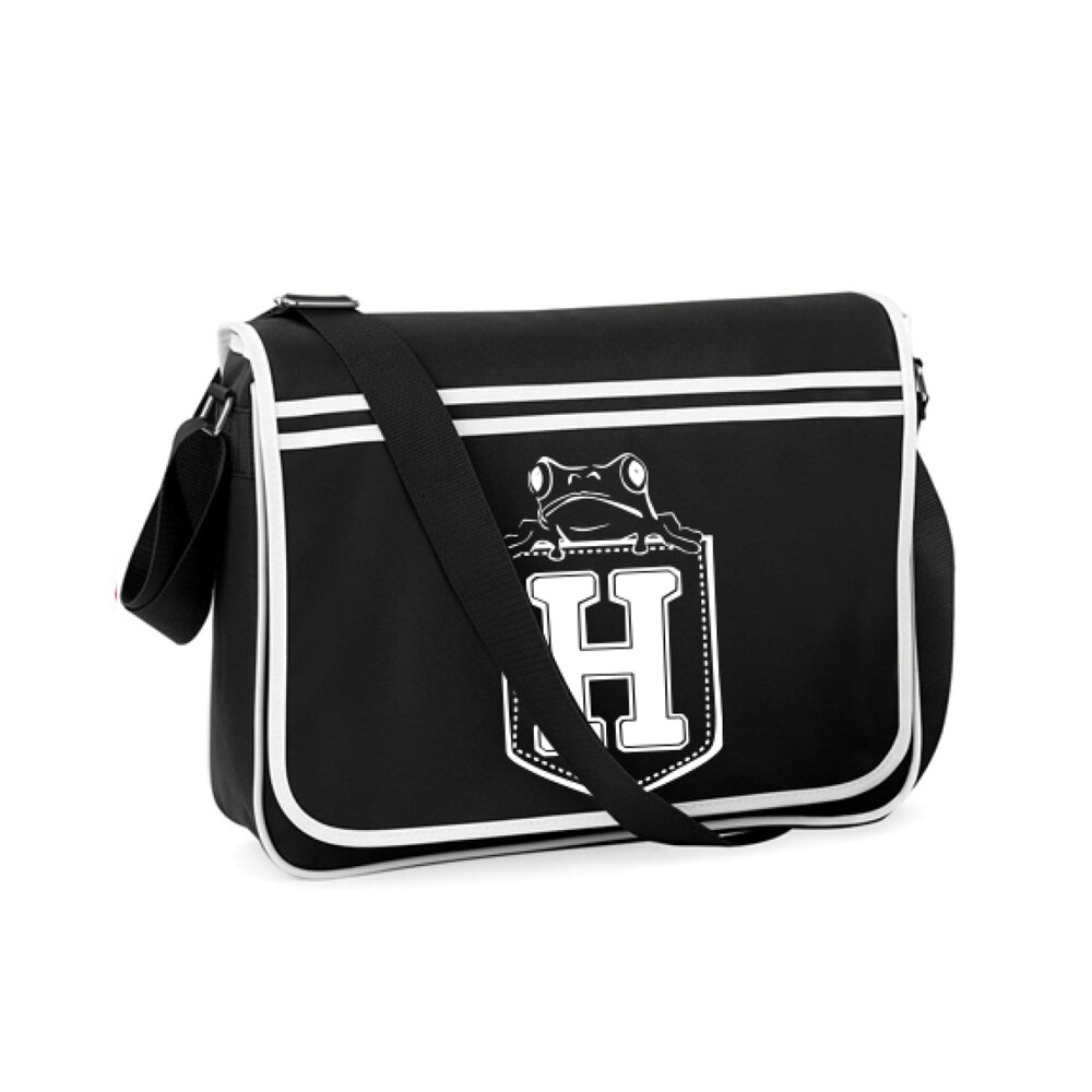 Messenger bag new - black.jpg