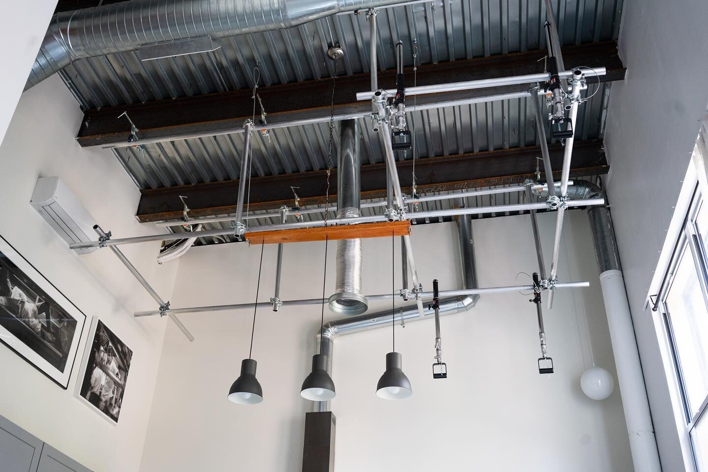 A brand new overhead 4&rsquo; grid system has just been installed in our Shoot Kitchen 1. It offers greater variety of lighting options, efficiently reduces the amount of stands on the ground, and creates more room for multi-camera operation. 

Our c