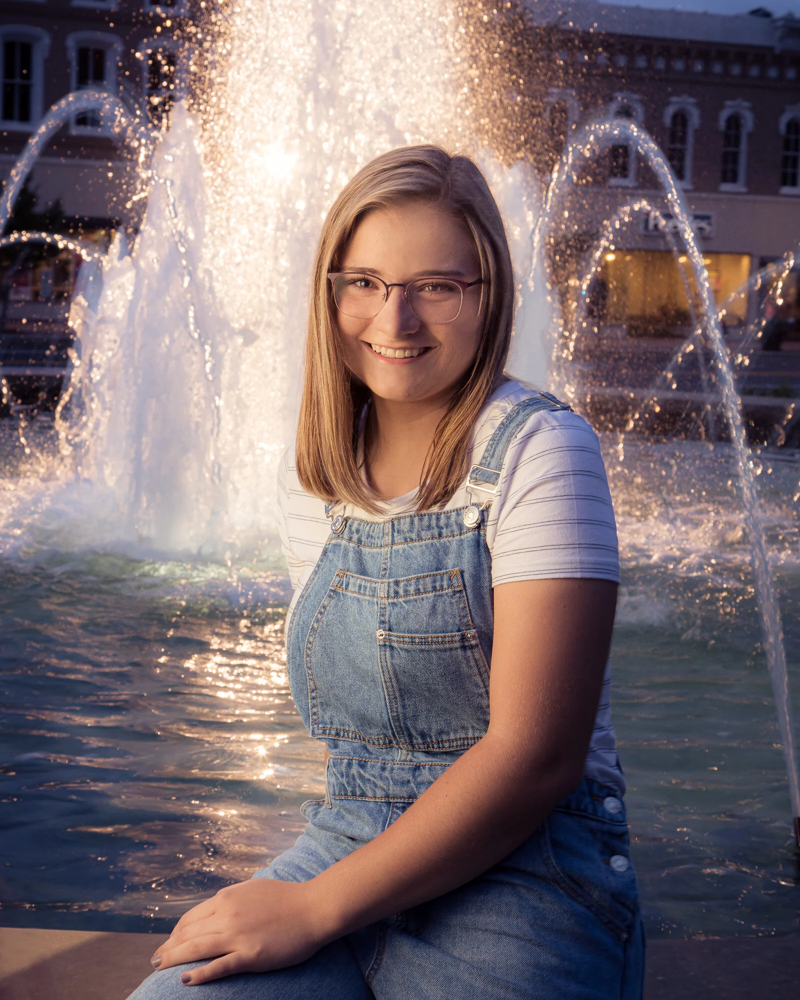 High School Senior Bryan,Ohio at the Fountain