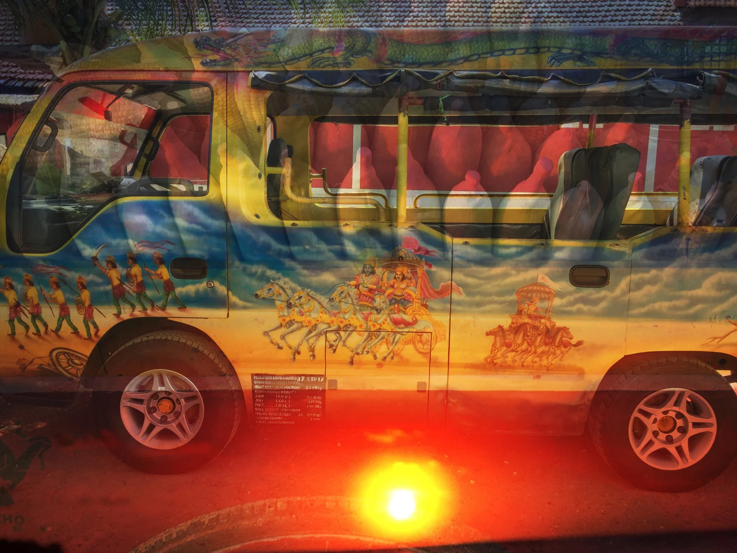 SUNSETBUS .jpg