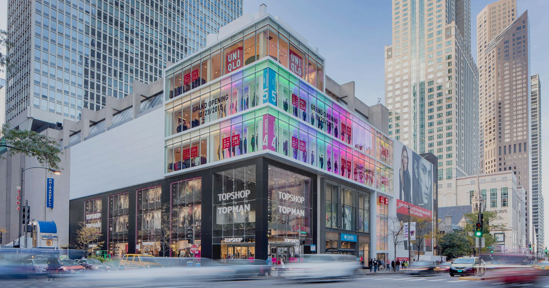 uniqlo_chicago__1445629135.jpg