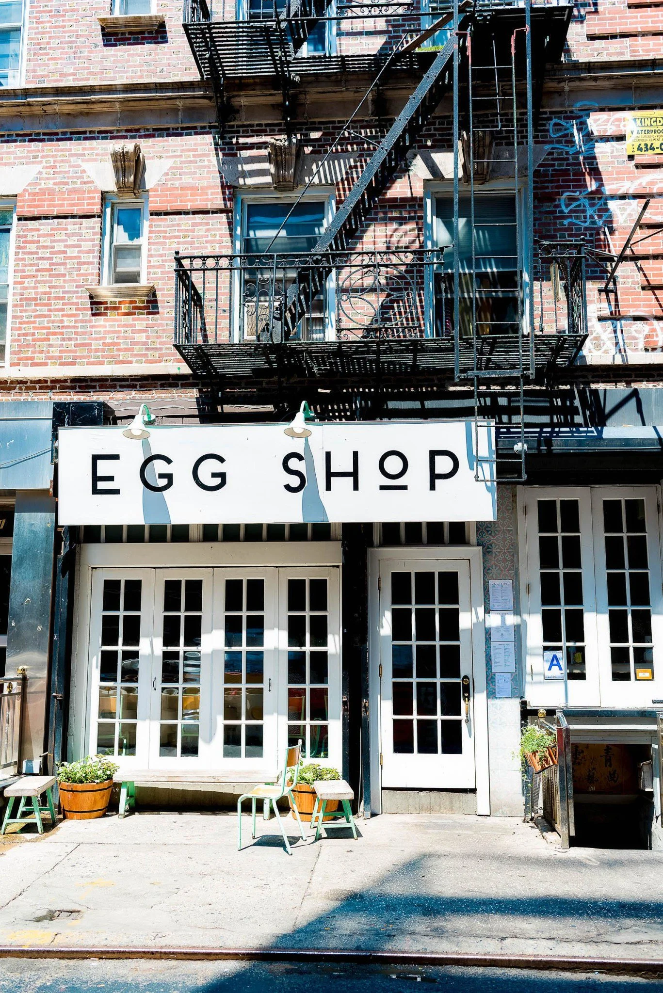 PHOTO SOURCES: WWW.MANHATTANDIGEST.COM , @EGGSHOPNYC AND WWW.WE-HEART.COM