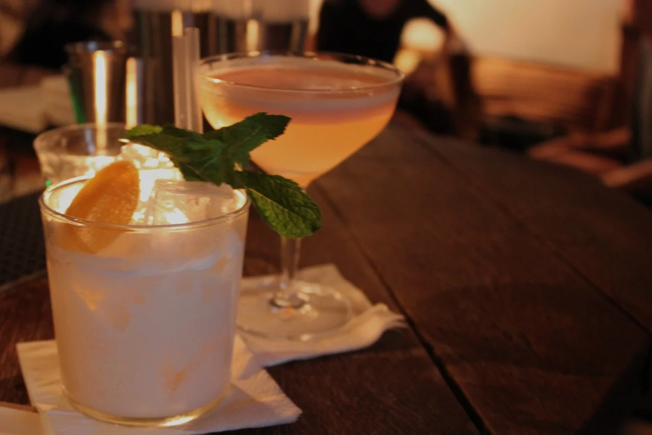 la-candelaria-speakeasy-bar-paris-4.jpg