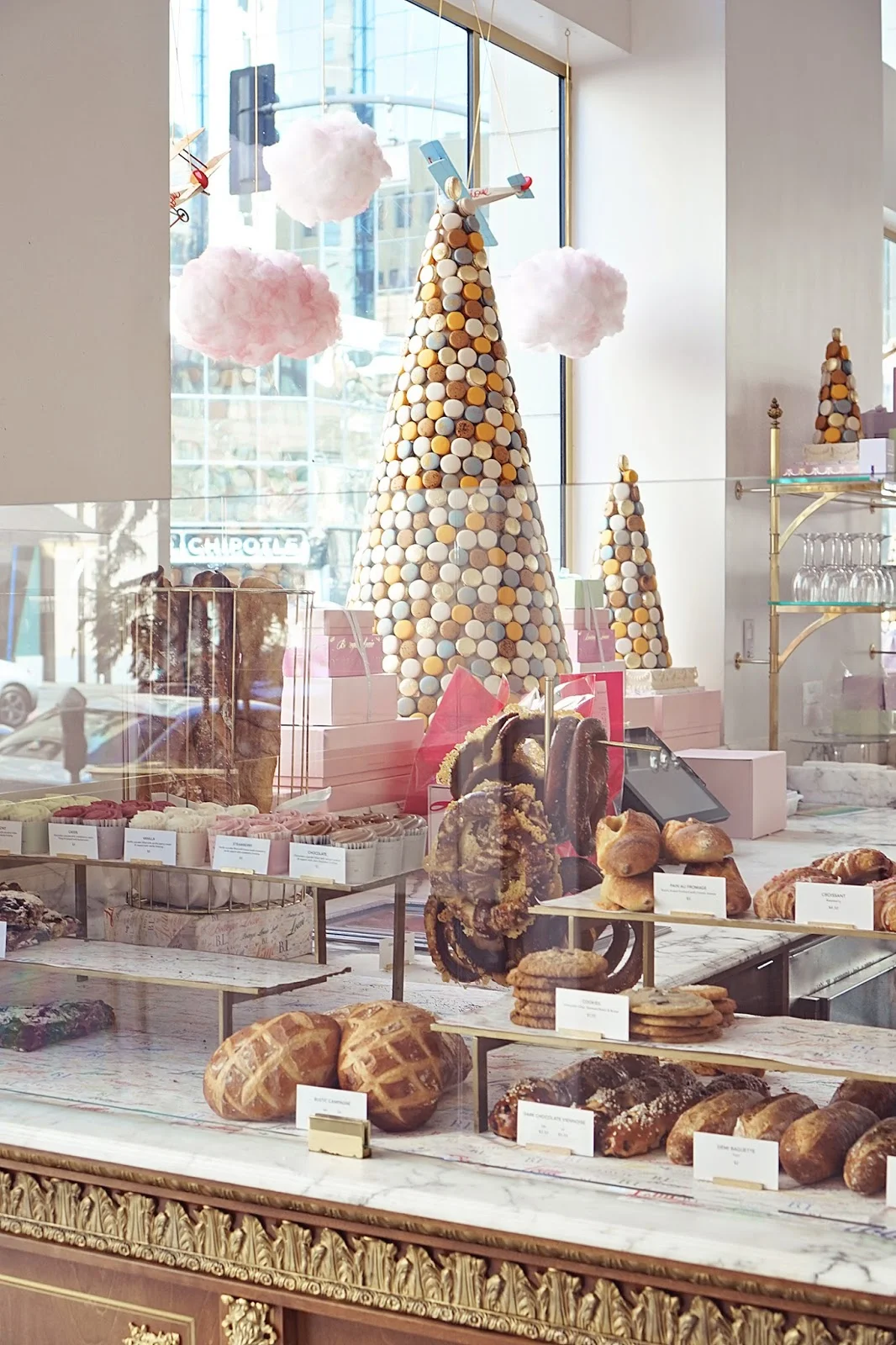 Bottega_Louie_3.jpg