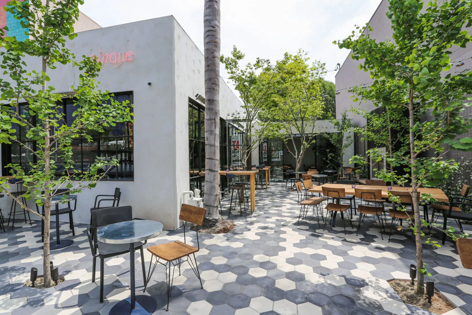 04_2014_ZINQUE_WEHO-55.0.0.1414626514.0.jpg