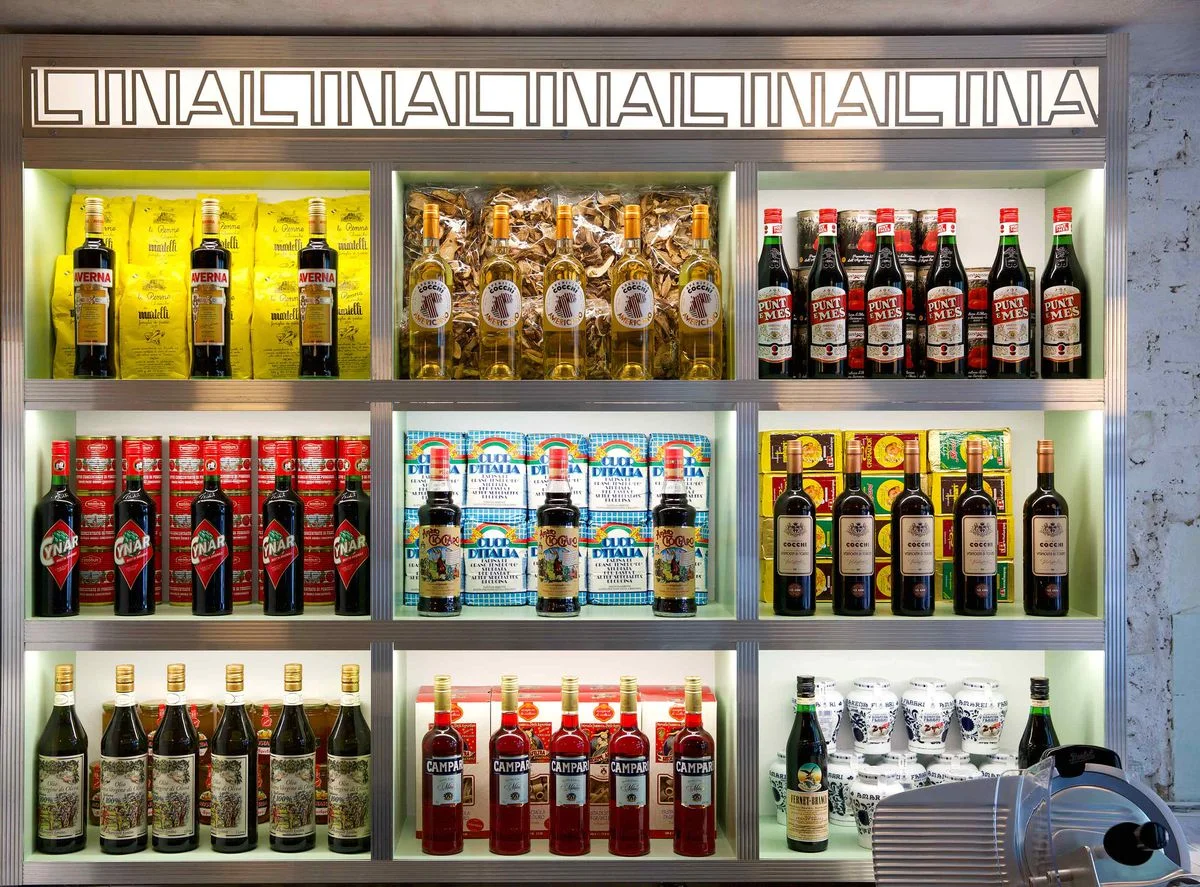 LinaRestaurant_2376ShelvingNW_copy.jpg
