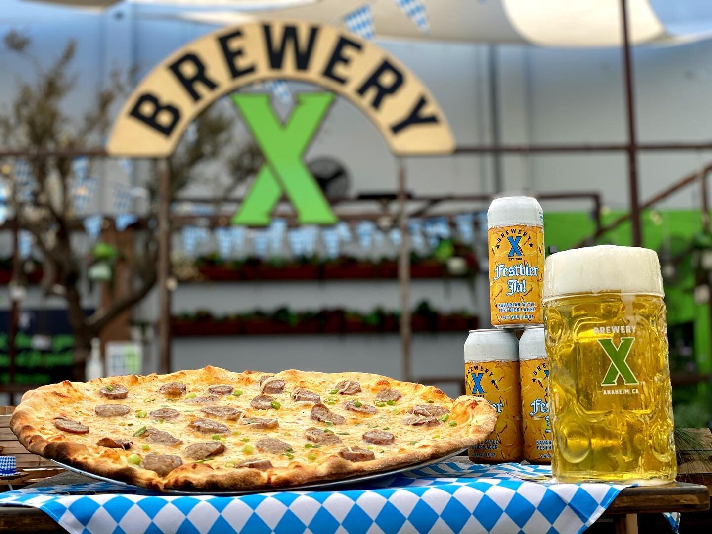 🍻🥨🍻🥨
𝕆𝕂𝕋𝕆𝔹𝔼ℝ𝔽𝔼𝕊𝕋  𝕎𝔼𝔼𝕂𝔼ℕ𝔻 𝕊ℙ𝔼ℂ𝕀𝔸𝕃𝕊

B͟R͟A͟T͟S͟ &amp; B͟E͟E͟R͟ C͟H͟E͟E͟S͟E͟ J͟A͟!
sᴘʀᴏᴄᴋᴇᴛʙɪᴇʀ ᴄʜᴇᴇsᴇ &amp; ᴘᴏᴀᴄʜᴇᴅ ʙʀᴀᴛs, ᴡʜɪᴛᴇ ᴏɴɪᴏɴ ᴏɴ @eatpizzax ɴʏ ᴘɪᴢᴢᴀ ᴅᴏᴜɢʜ!

S͟T͟E͟I͟N͟ S͟P͟E͟C͟I͟A͟L͟, J͟A͟!
.5L STEIN &amp; SINGLE FIL