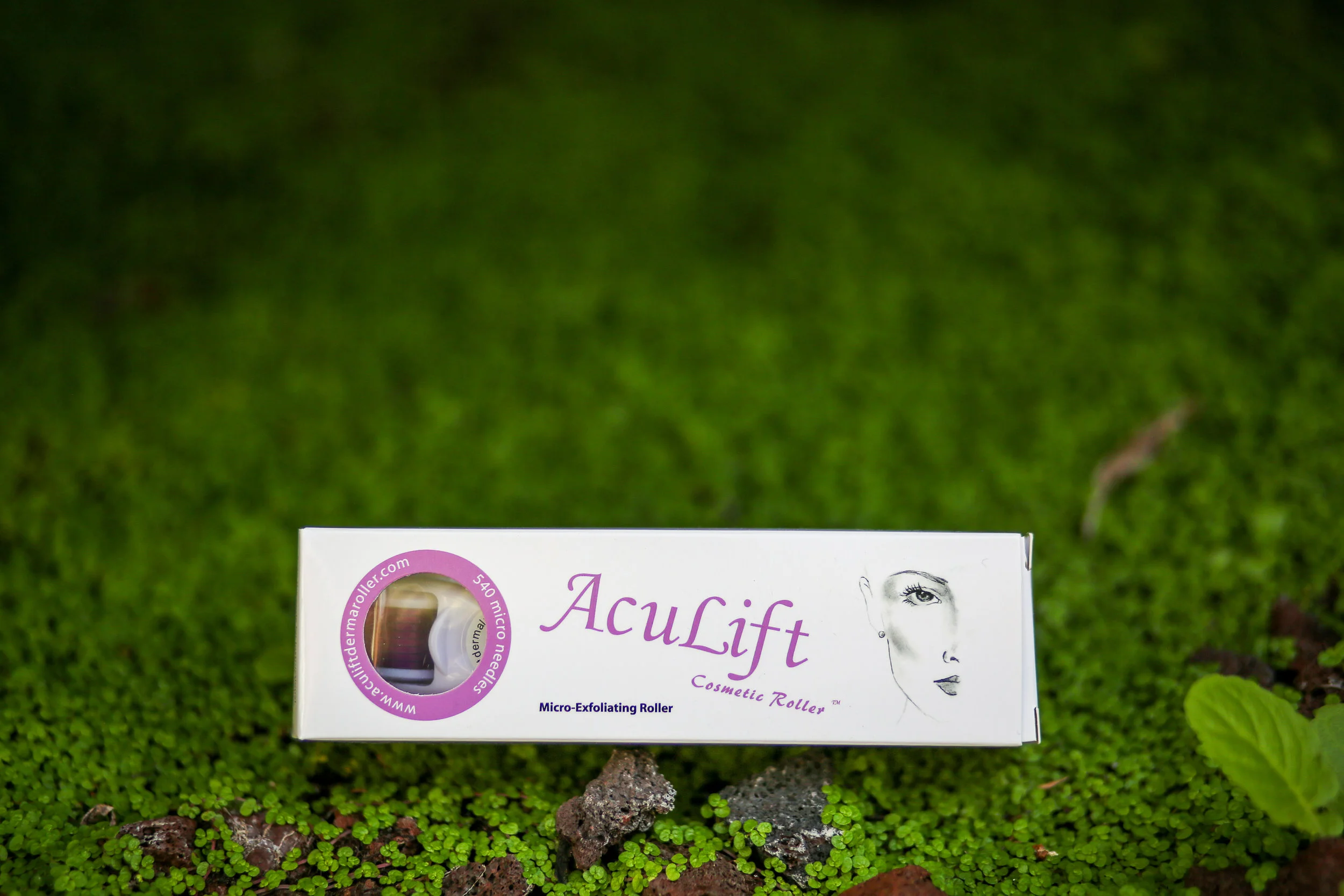 AcuLift Derma Roller Package