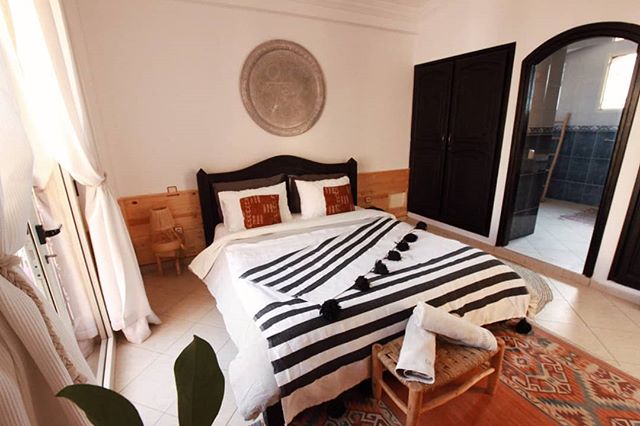 Ready for a sunny winter? 
Our rooms are ready for you.
We got good waves, empty beaches and amazing food! 
Join us in Morocco 🌴