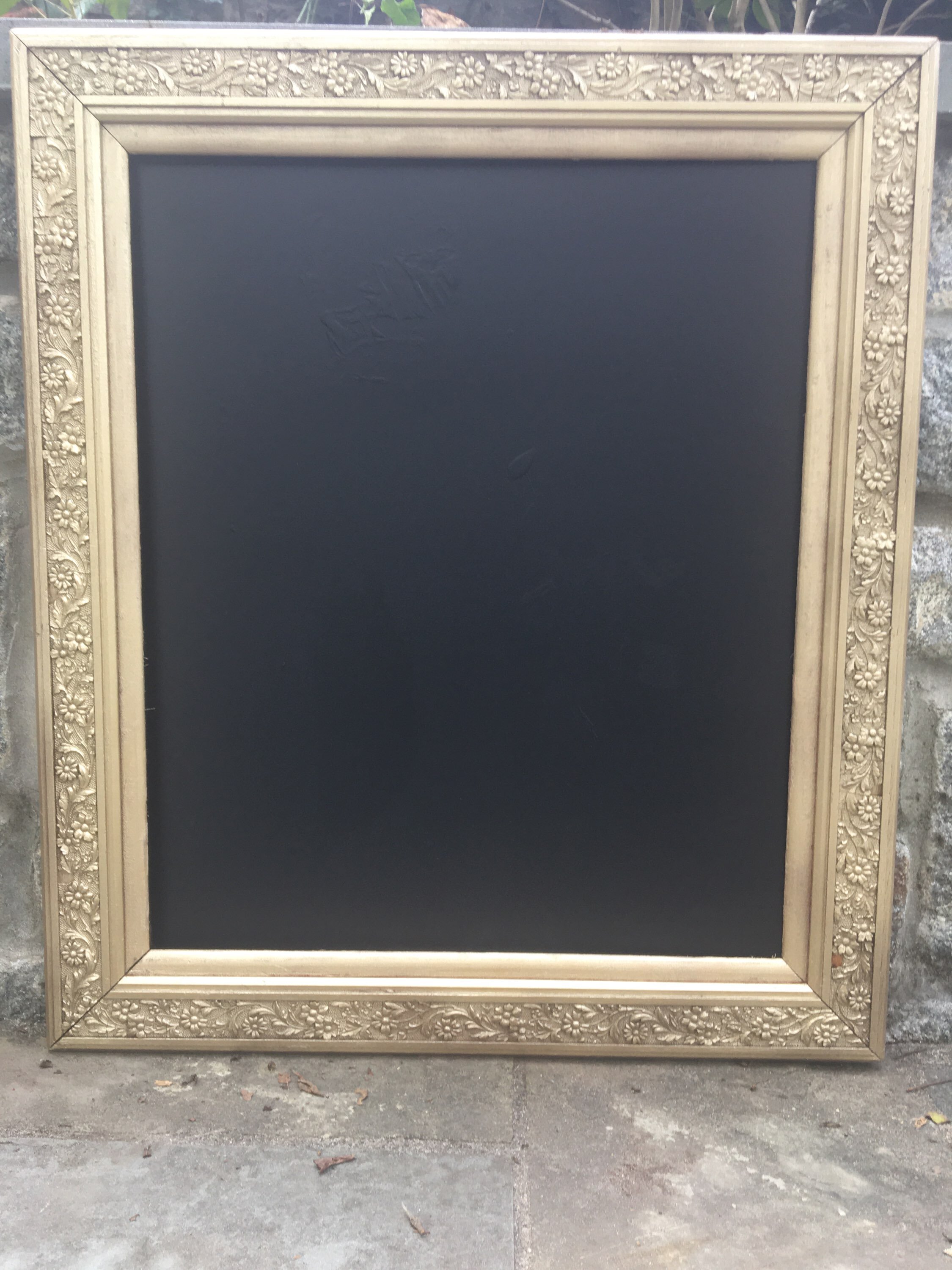 Gold Frame Chalk (26 x 30)