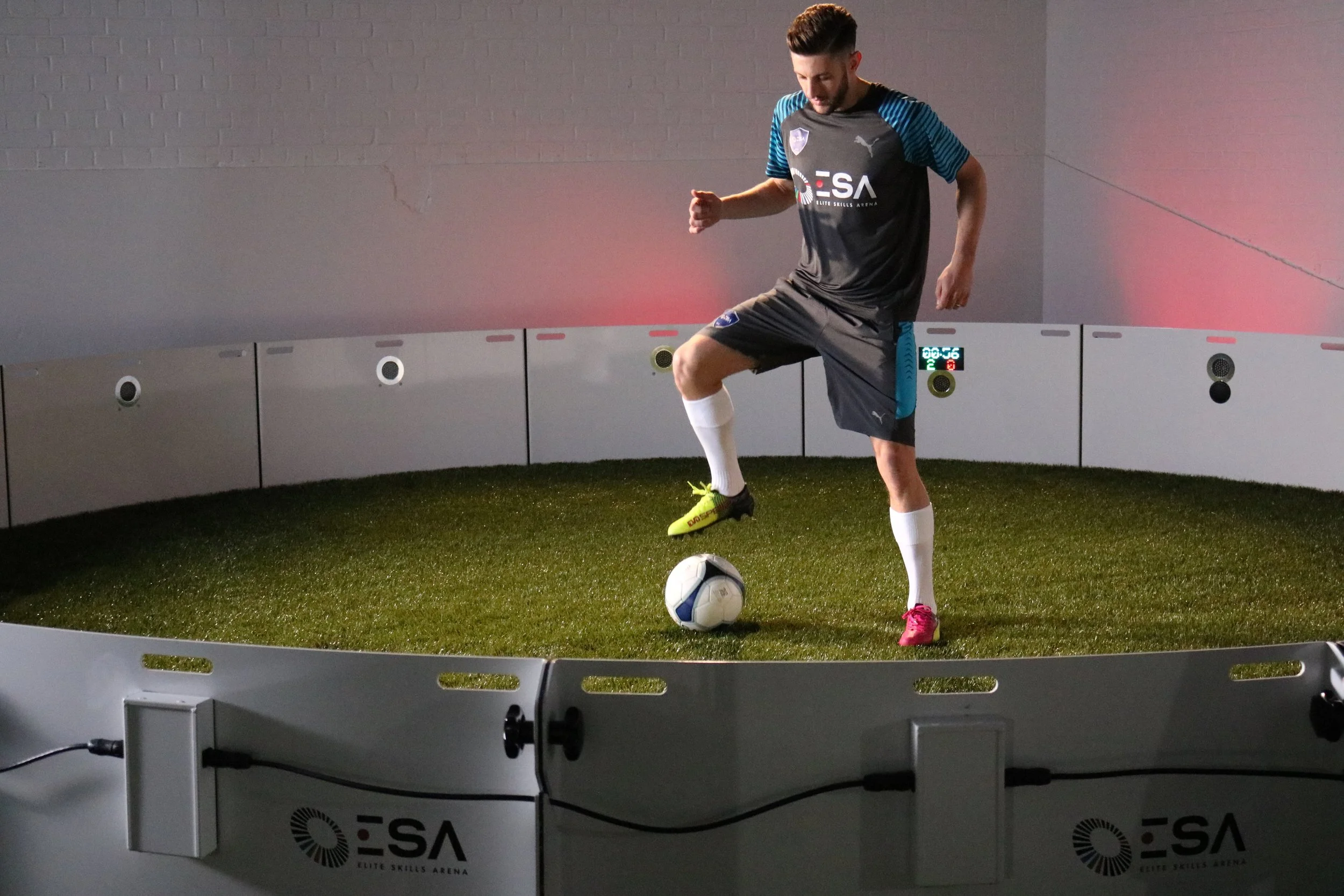Lallana in the ICON.jpg