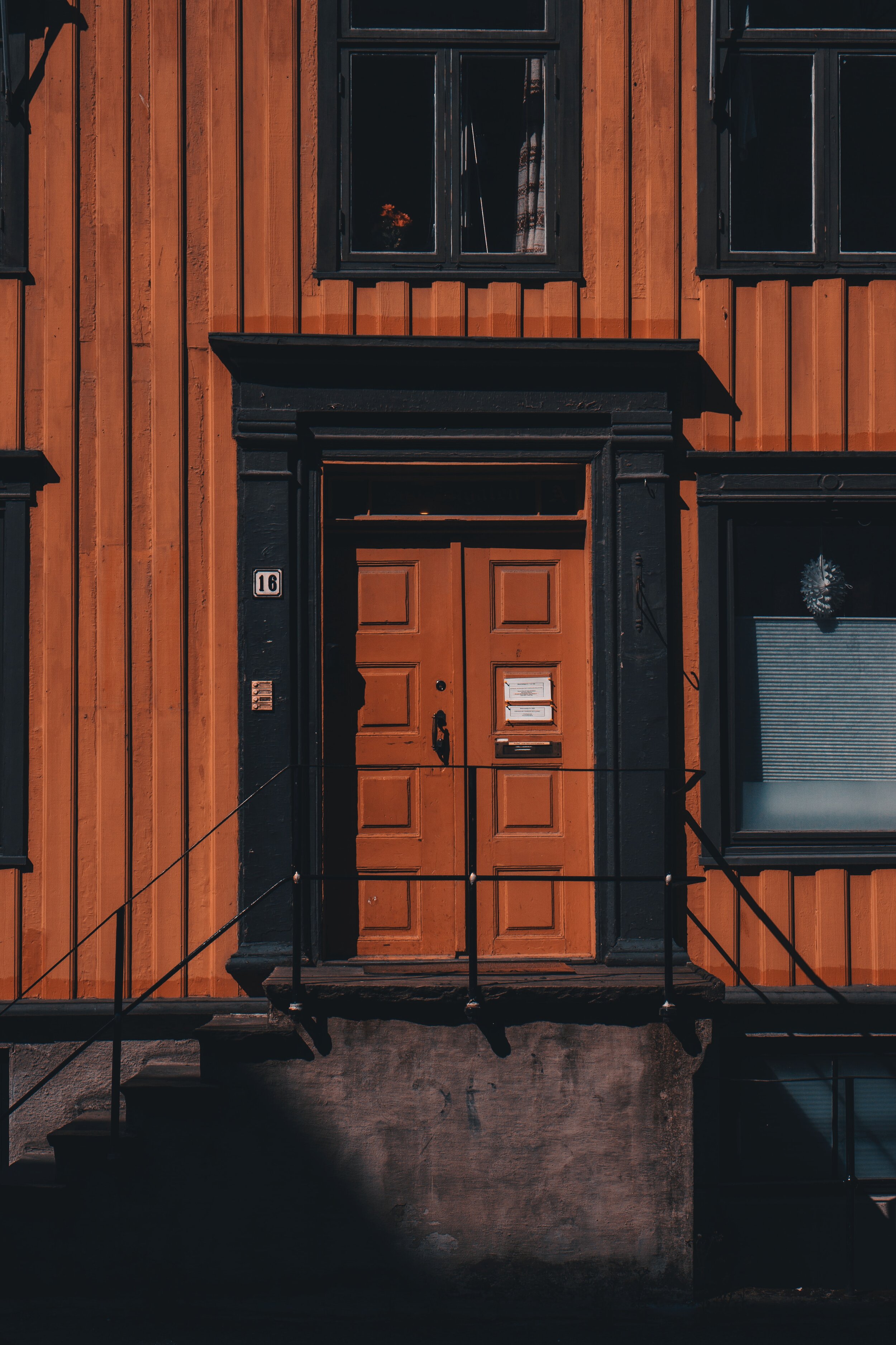 jelle-van-leest-ZE2Fayx9KaA-unsplash.jpg