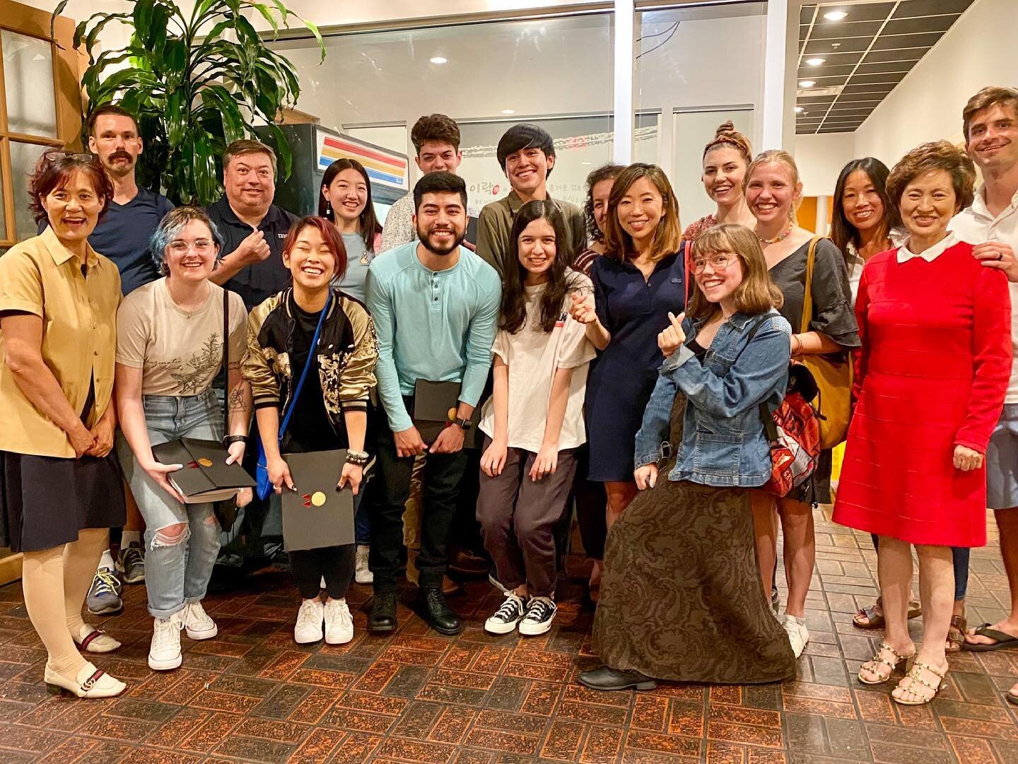 We had an amazing time at our end-of-session party last night. Congrats to our LanGorinos who made impressive gains with their language skills and leveled up this spring! 👏 It was so nice to celebrate in person. 🧡💙 #기말파티 #koreanbbq