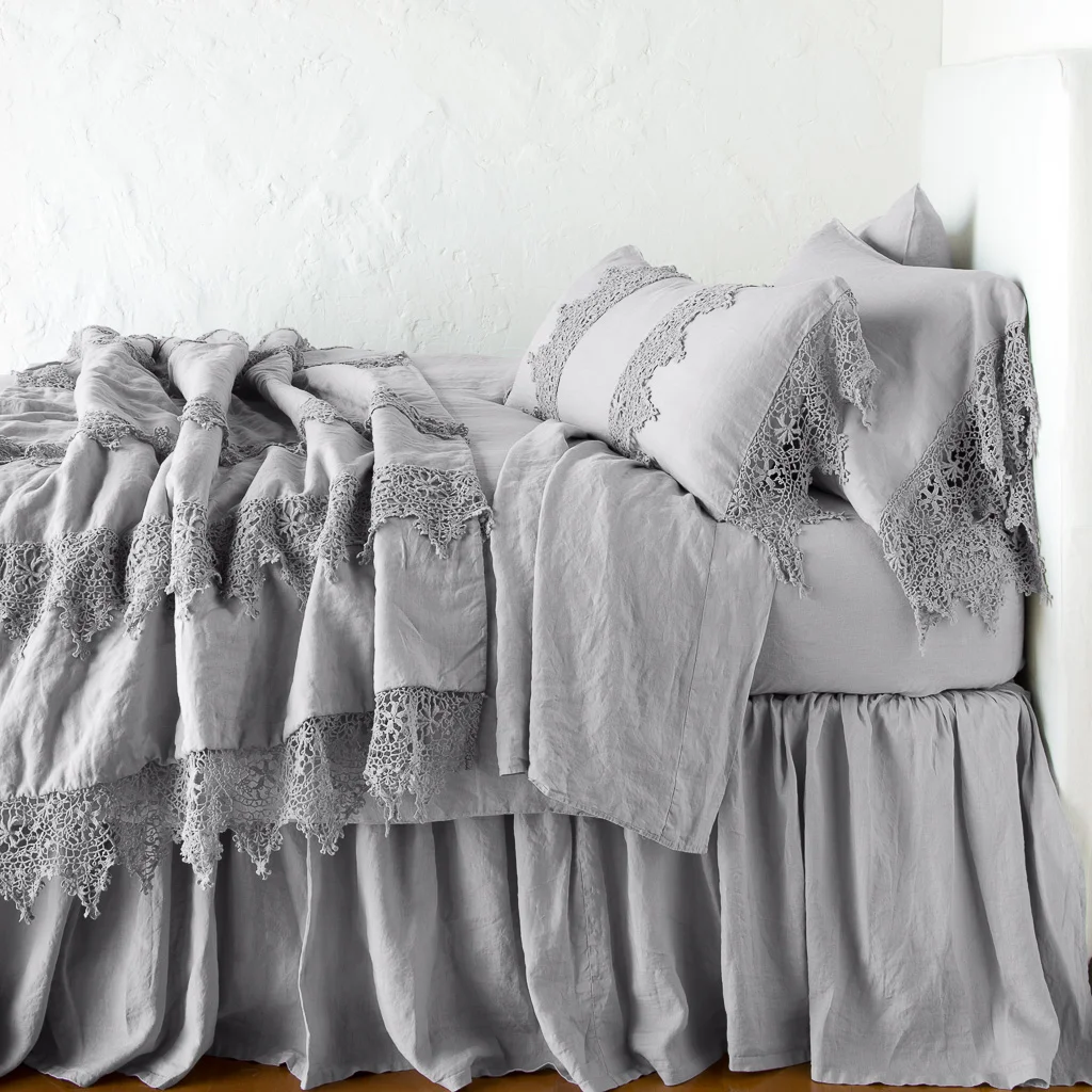 Frida_Linen_PIllowcase_Fog_Bella_Notte_4.jpg