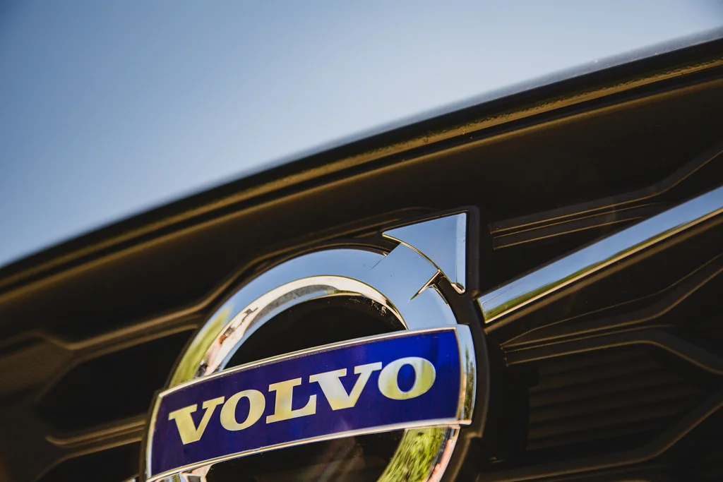 Volvo_logo_new.jpg