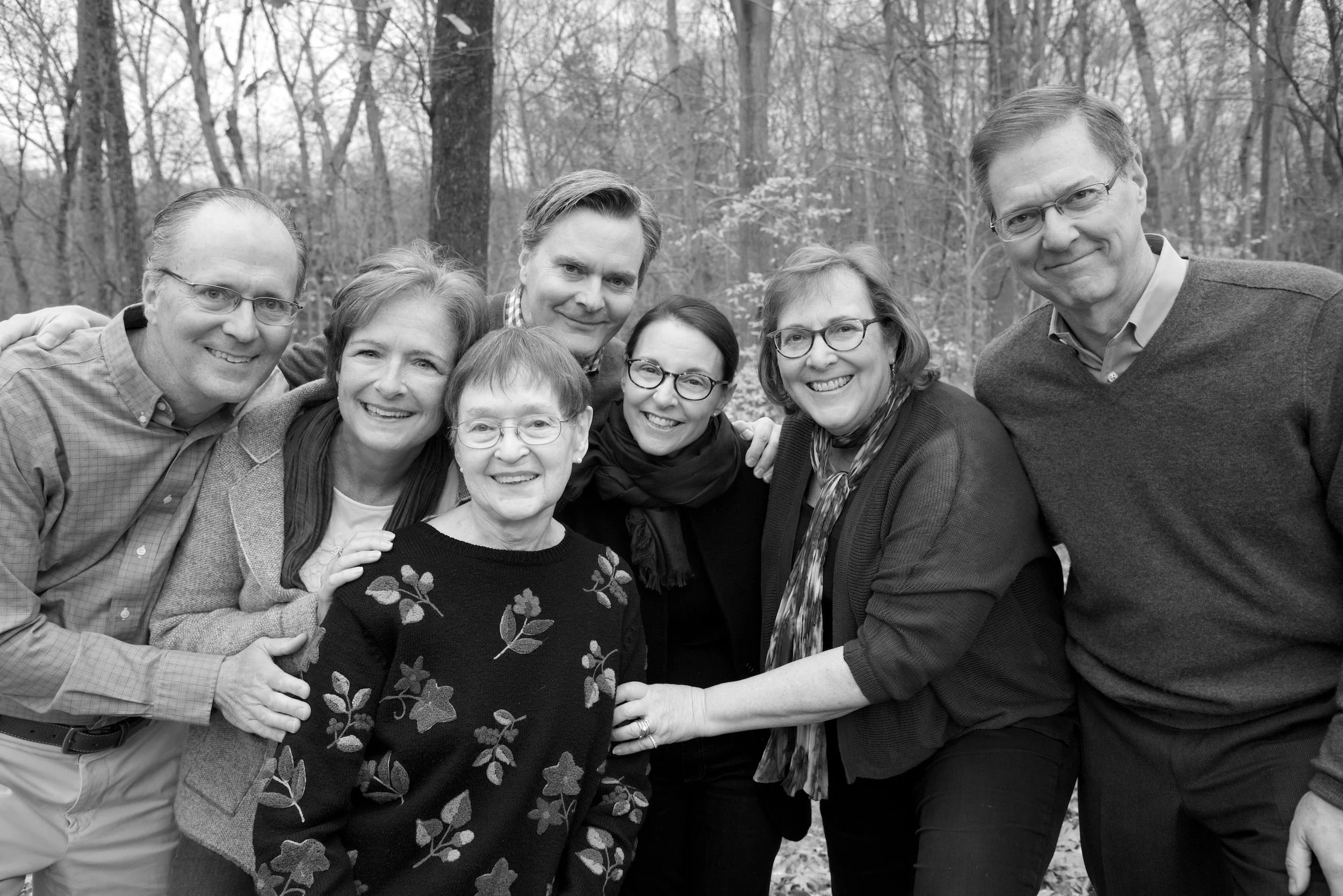 B&W family photo in Wilton, Connecticut with photographer Pamela Einarsen