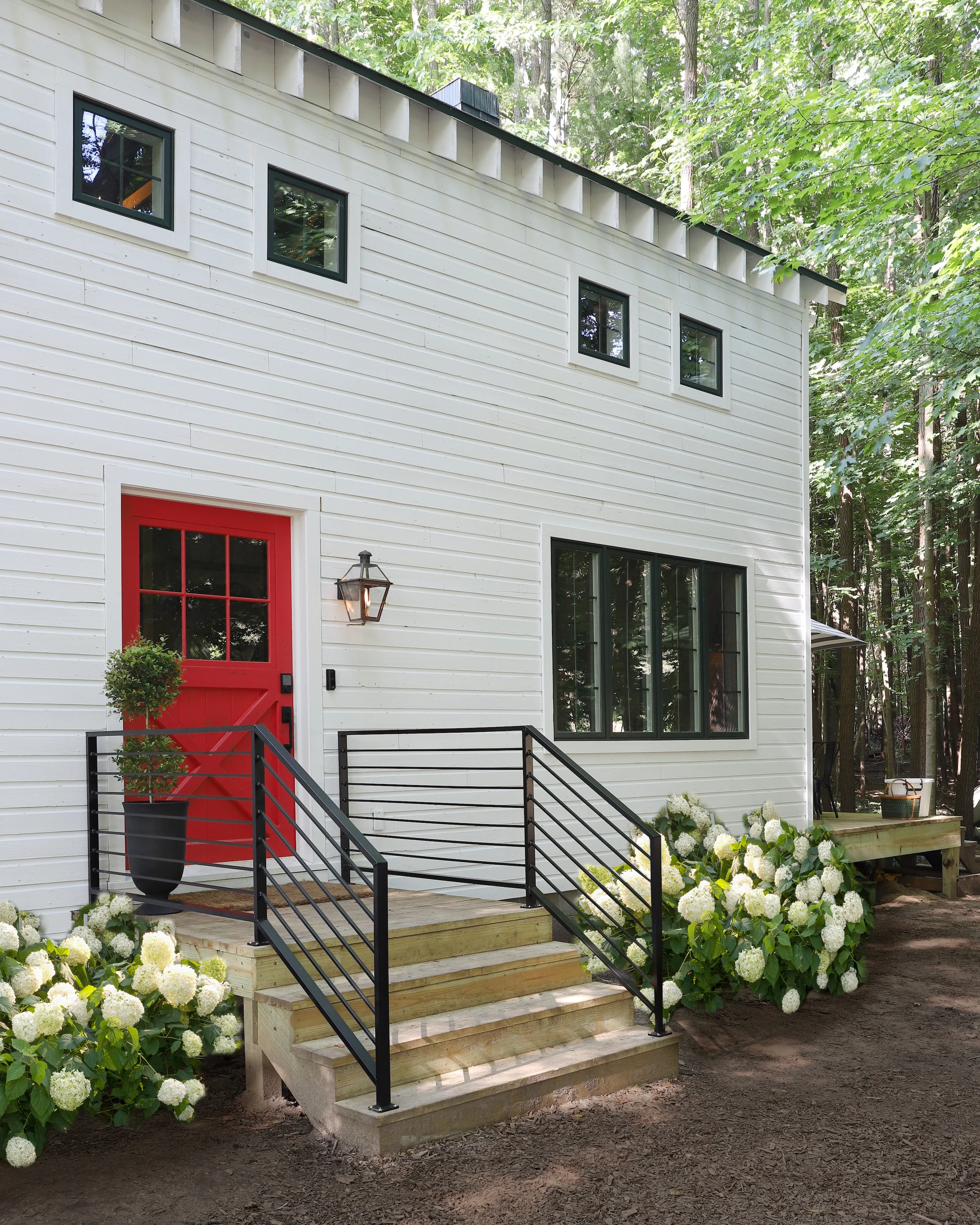 Company Cottage
