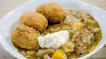 Stoofvlees met kroketten