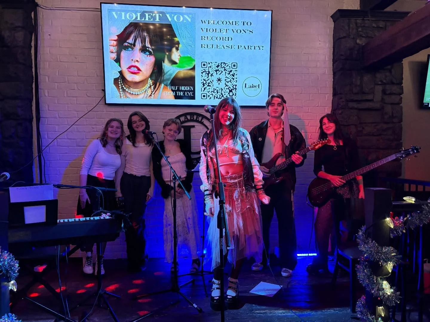 Senior @_violetvon_ rallied fellow Brighton Choir students Mason and @chicappella singers Vivian, Lily and Stephanie to perform for her record release party @labelkitchenandbar on Sunday. Many students in the program came out to support her and see t