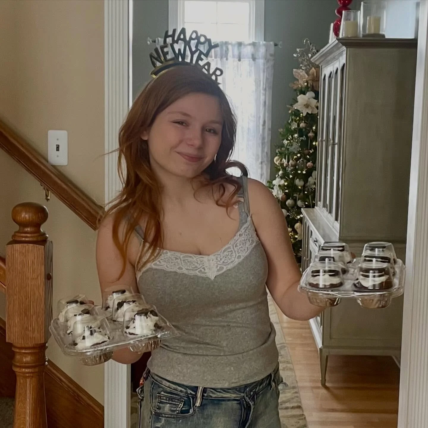 Happy New Year! Our singers spent the day making goodies for this week&lsquo;s aca bake sale🧁💕🍪😋 Treats and energy drinks available at all lunches!